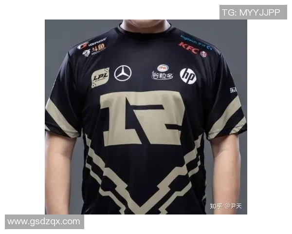 FPX战队在英雄联盟比赛中的防守策略分析与得失总结