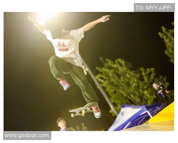 成都滑板队与武汉滑板队战术解析赛后复盘及未来展望