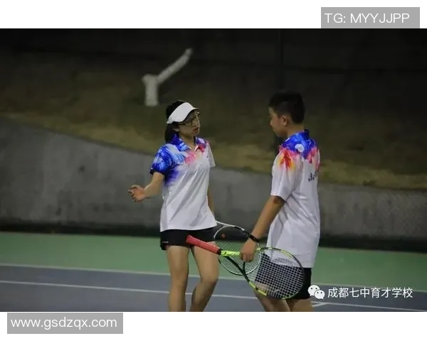 成都网球队的崛起之路：见证他们的拼搏与荣耀的真实故事