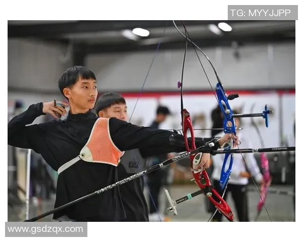 武汉飞盘队在滑板精英赛中的节奏表现分析与点评