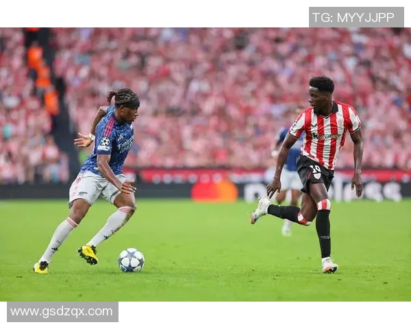 华博足球引领新风潮探索足球文化与竞技精神的完美结合